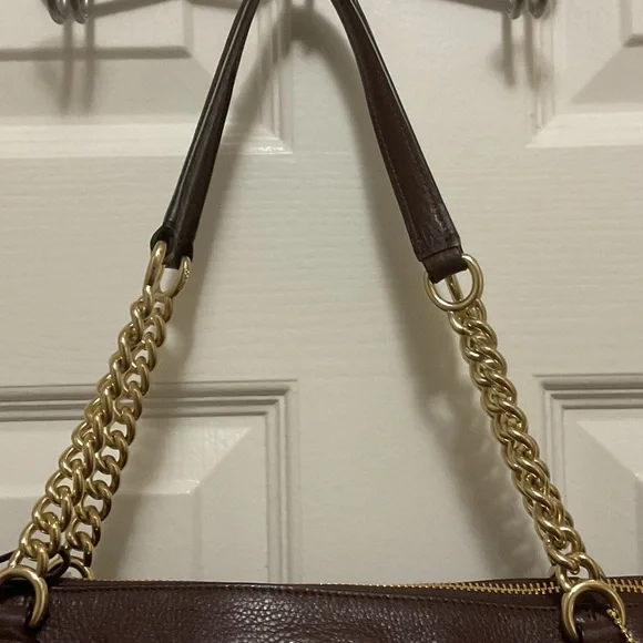 Coach Pebble Leather Tote with Gold Chains in Oxblood - Picture 4 of 13